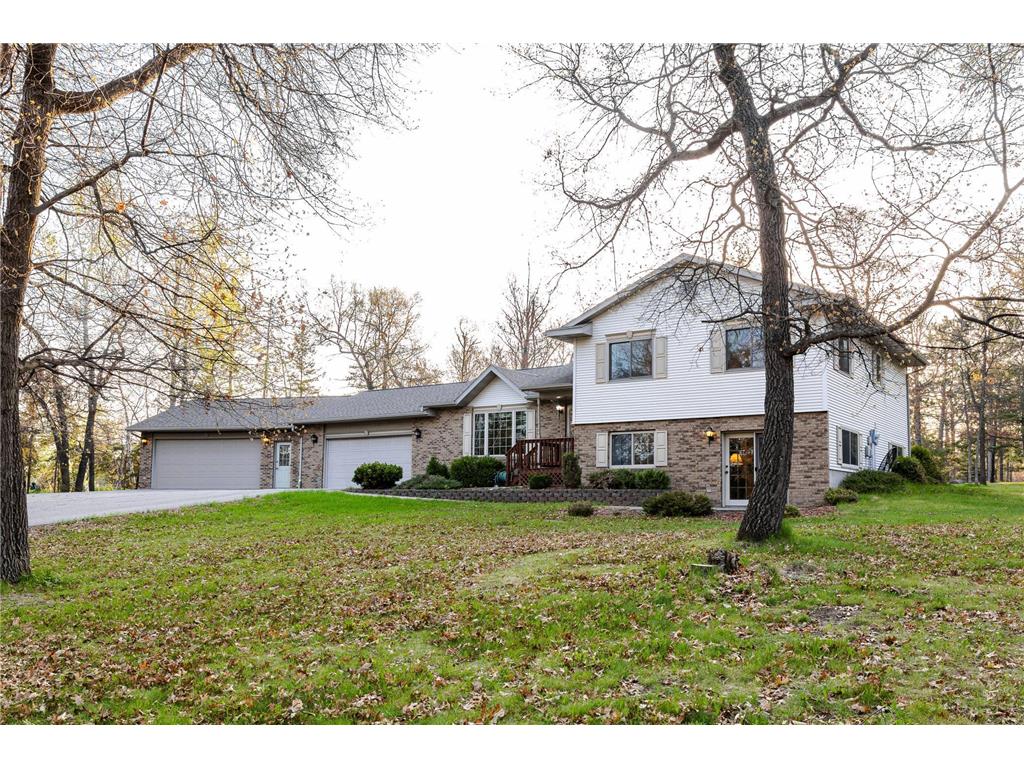 2120 Grotte Avenue NE Bemidji MN 56601 6775314 image2