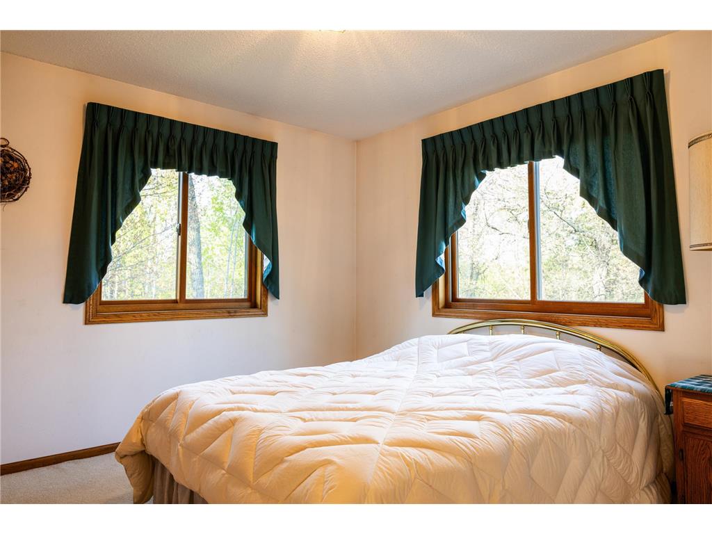 2120 Grotte Avenue NE Bemidji MN 56601 6775314 image22