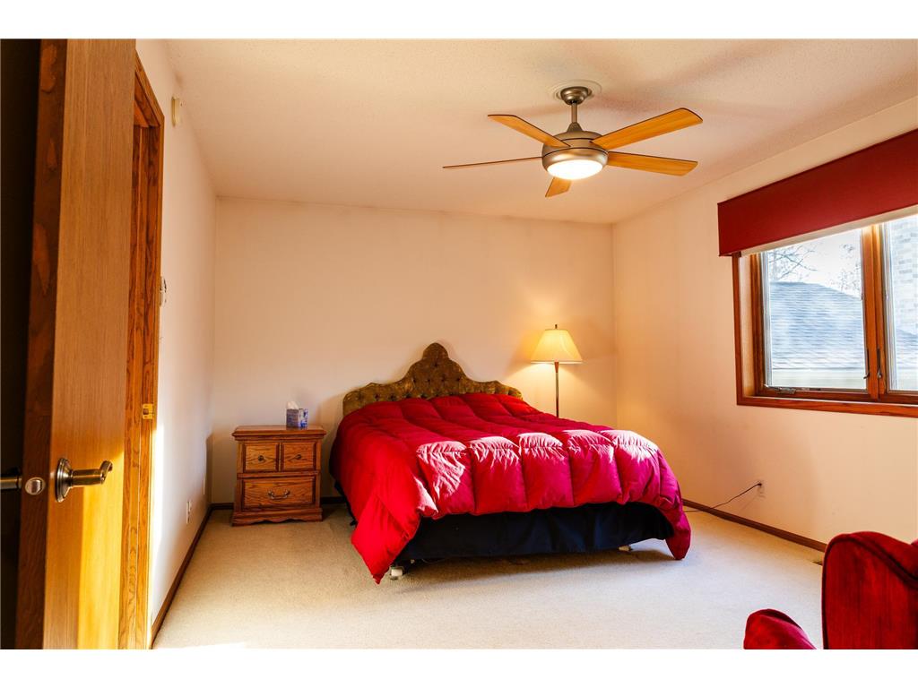 2120 Grotte Avenue NE Bemidji MN 56601 6775314 image27