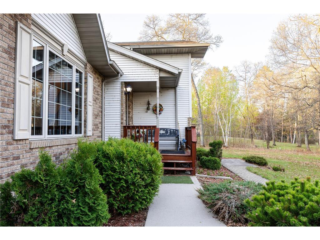 2120 Grotte Avenue NE Bemidji MN 56601 6775314 image4