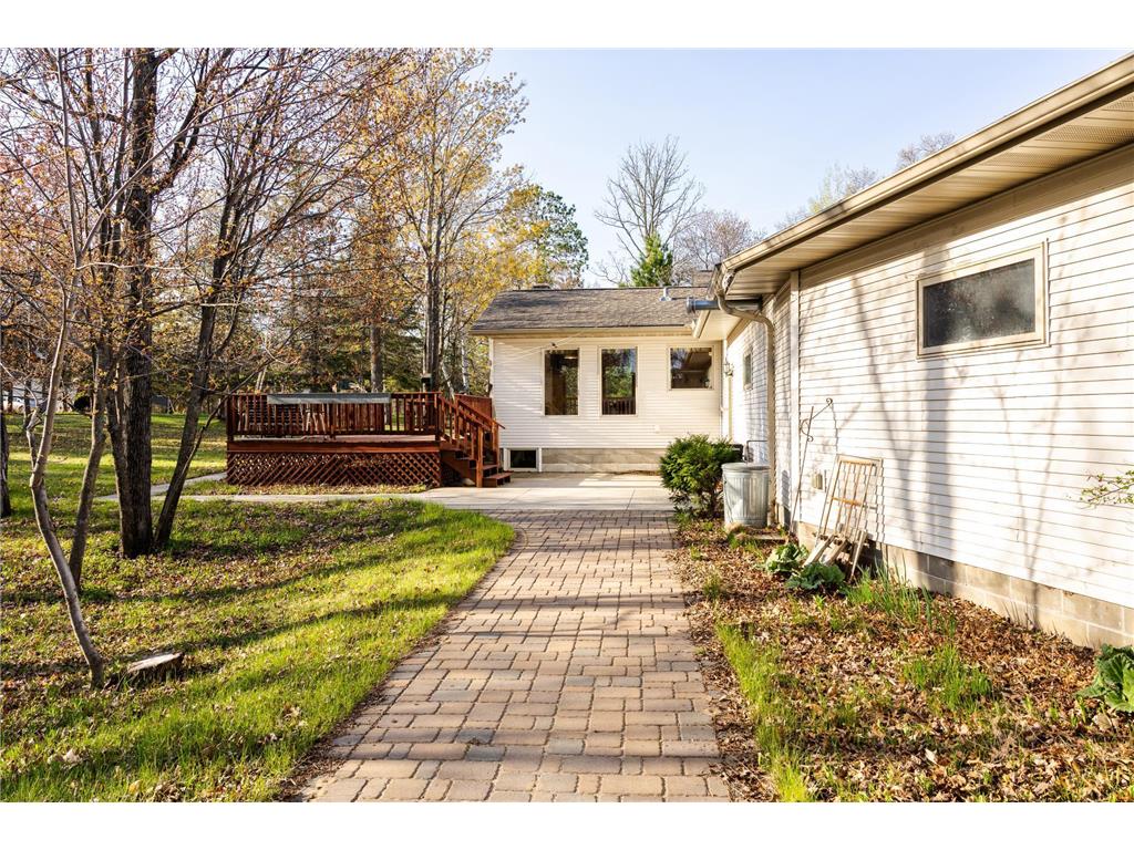 2120 Grotte Avenue NE Bemidji MN 56601 6775314 image45