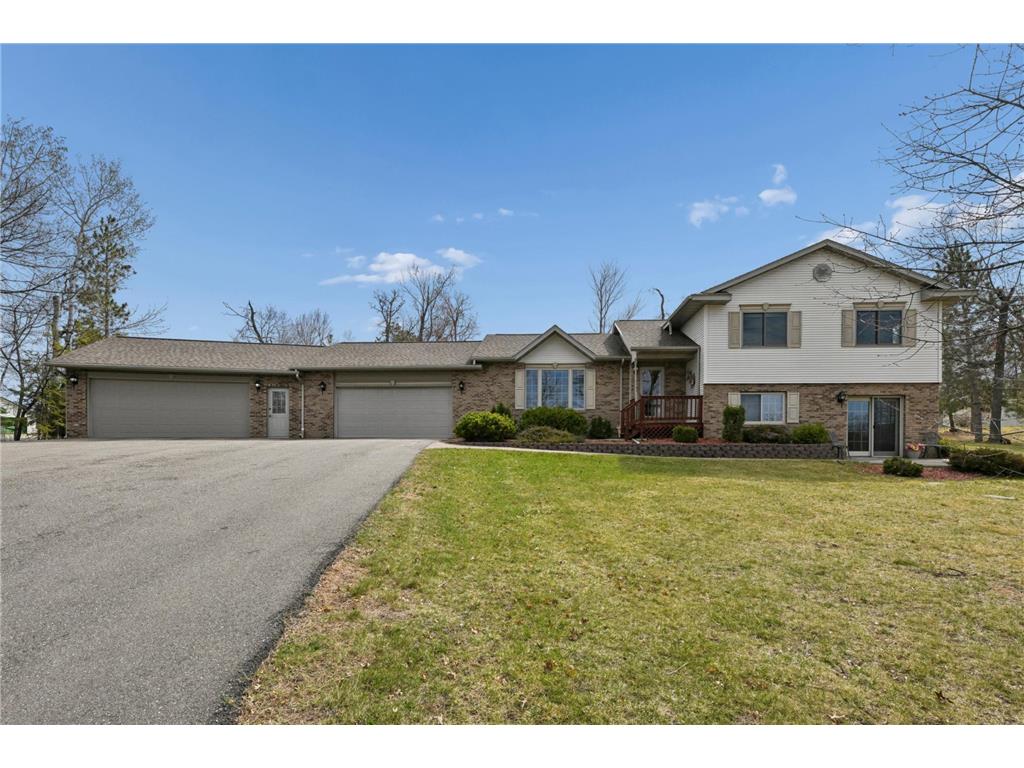 2120 Grotte Avenue NE Bemidji MN 56601 7071900 image1