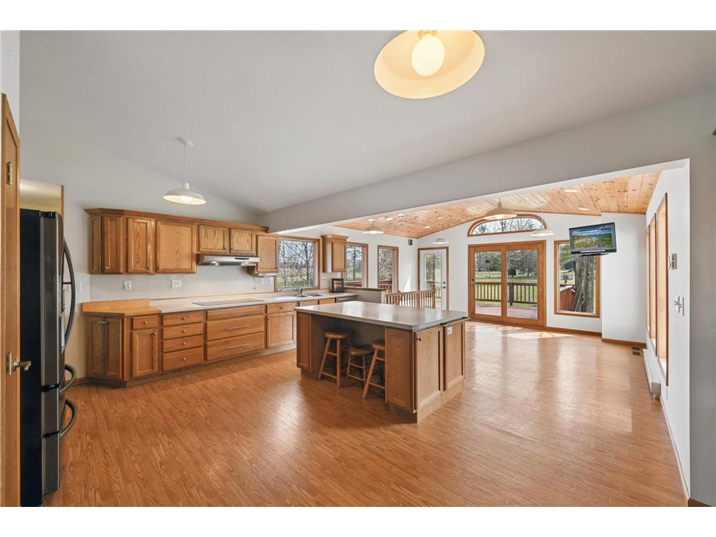 2120 Grotte Avenue NE Bemidji MN 56601 7071900 image11