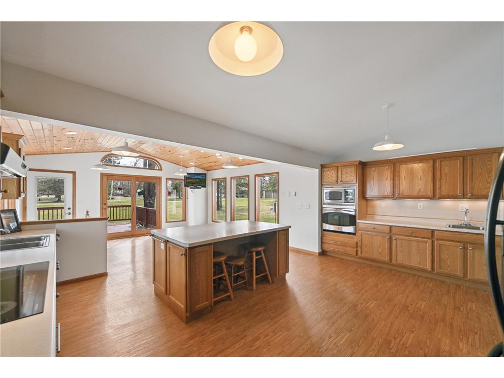 2120 Grotte Avenue NE Bemidji MN 56601 7071900 image14