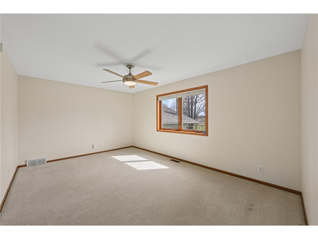 2120 Grotte Avenue NE Bemidji MN 56601 7071900 image20