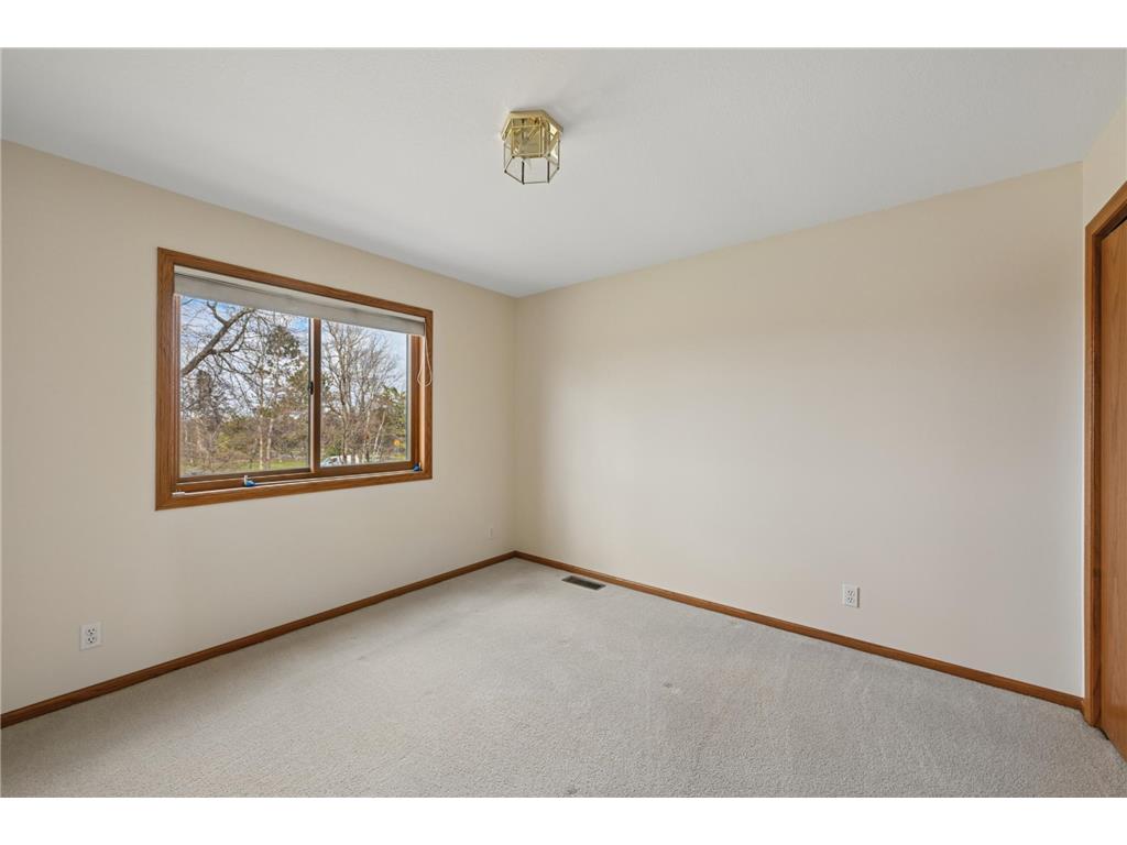 2120 Grotte Avenue NE Bemidji MN 56601 7071900 image25