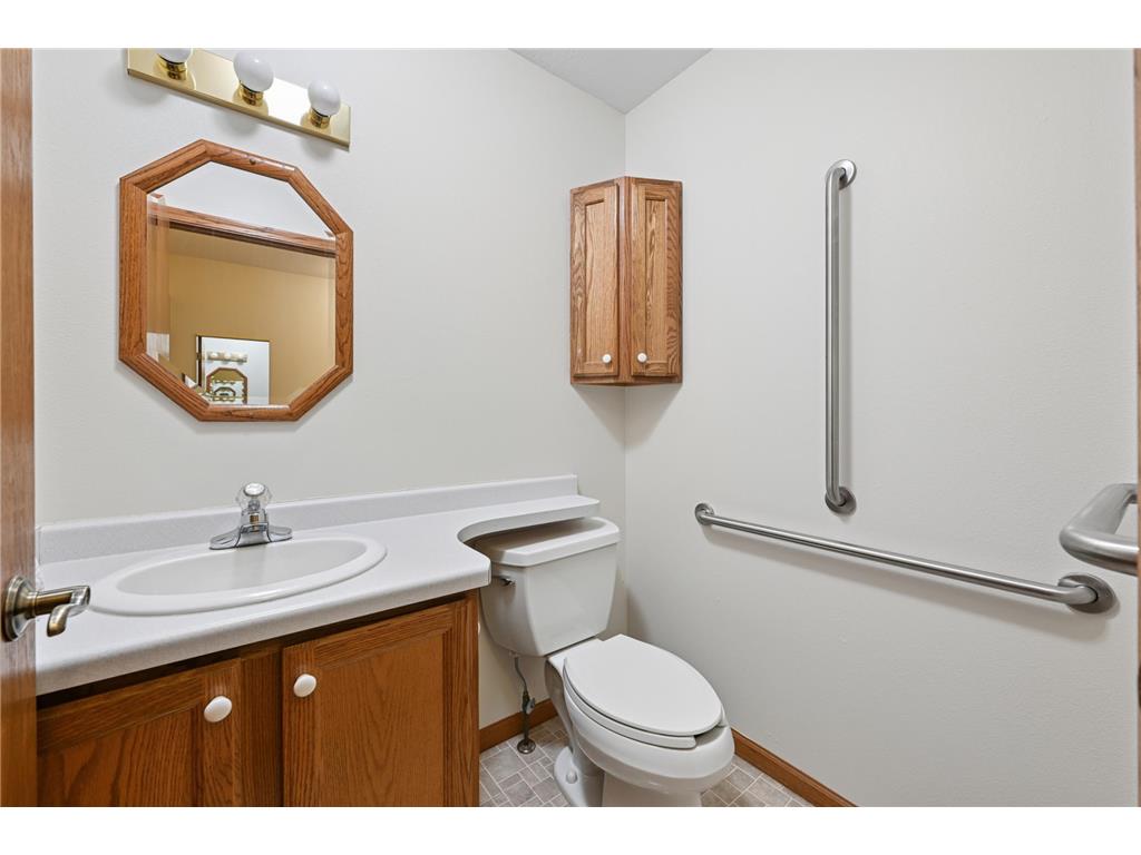 2120 Grotte Avenue NE Bemidji MN 56601 7071900 image26