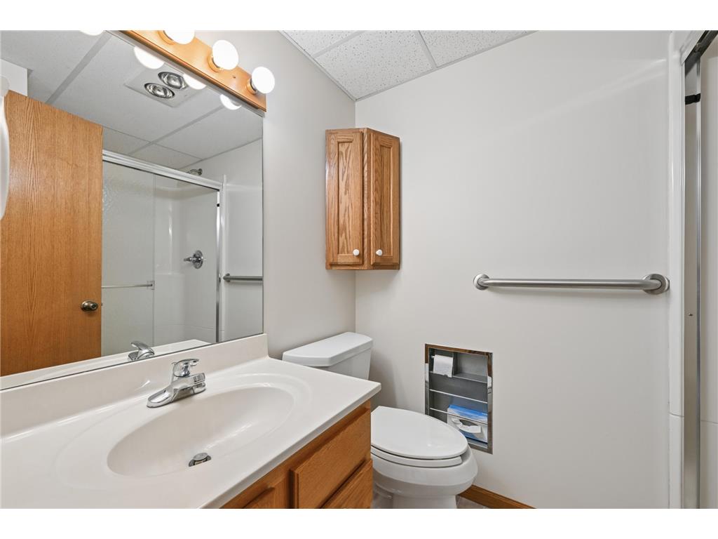 2120 Grotte Avenue NE Bemidji MN 56601 7071900 image33