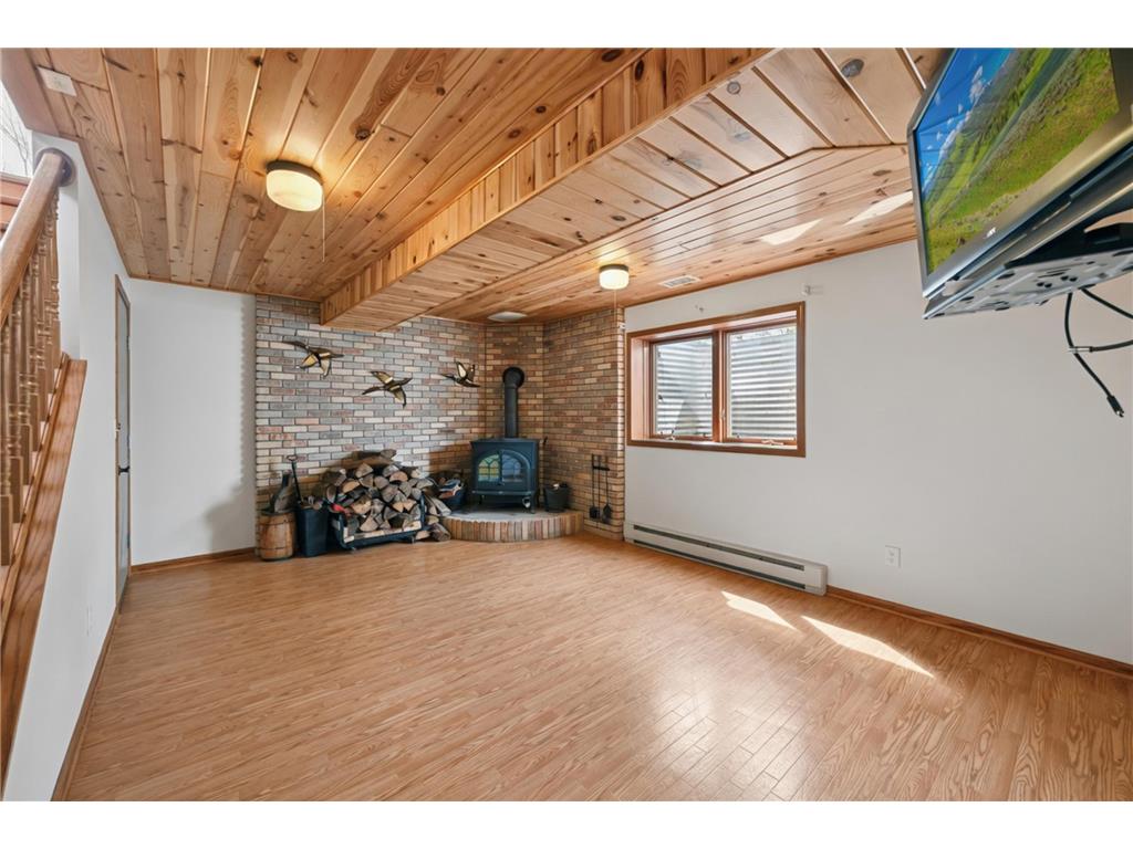 2120 Grotte Avenue NE Bemidji MN 56601 7071900 image39