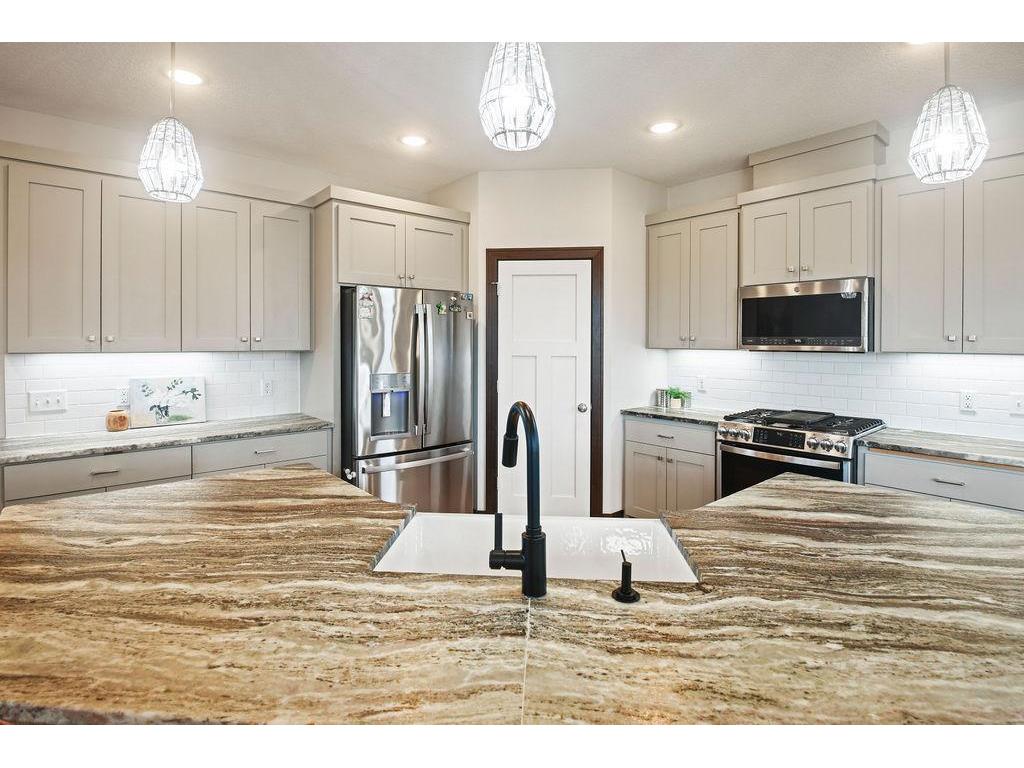 2120 Violet Lane Faribault MN 55021 7051240 image12