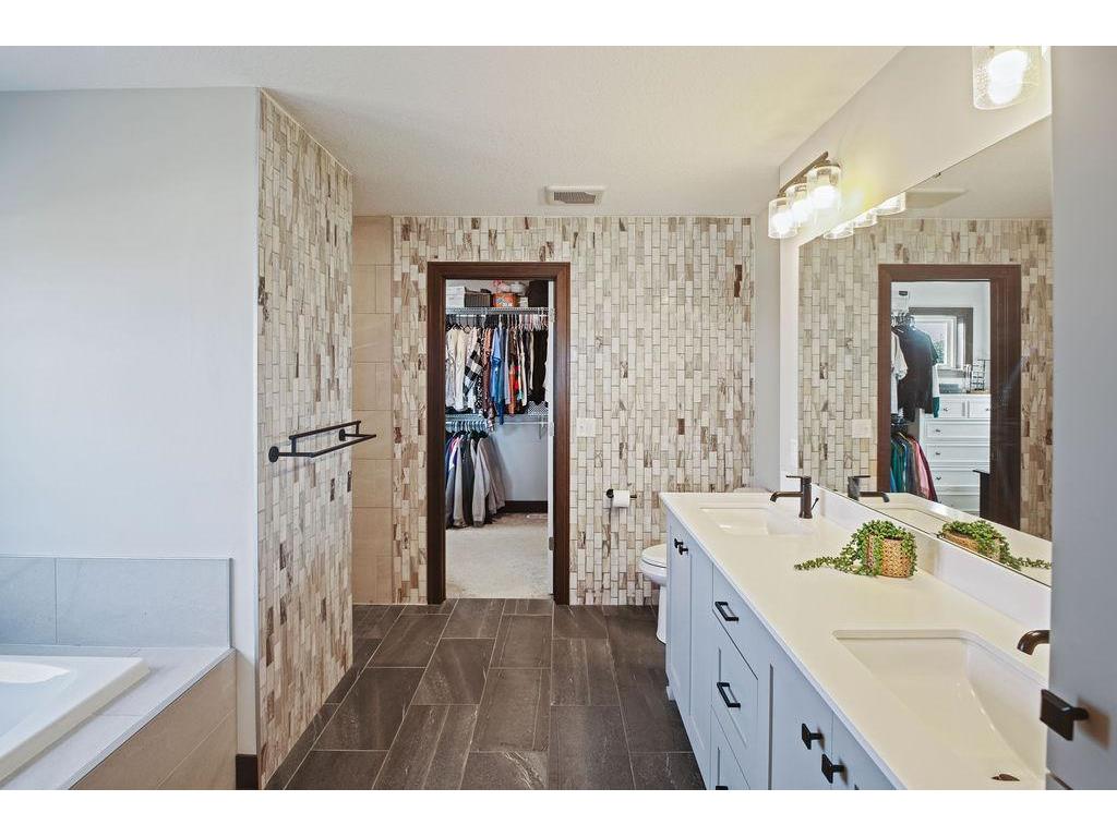 2120 Violet Lane Faribault MN 55021 7051240 image27