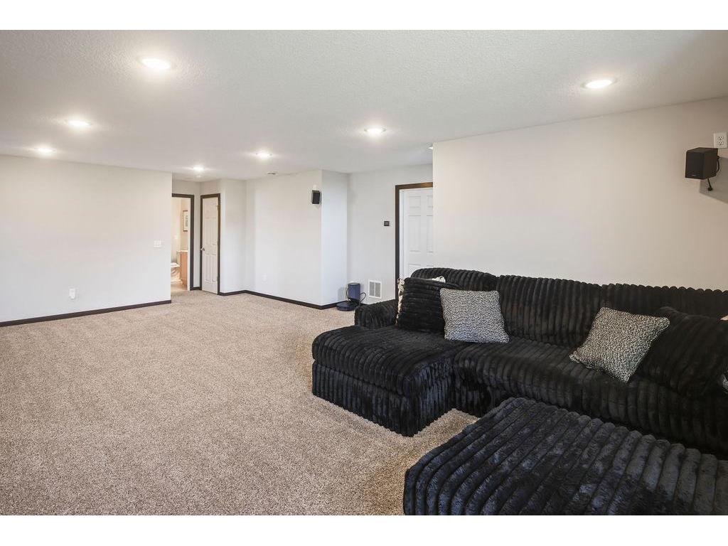 2120 Violet Lane Faribault MN 55021 7051240 image36