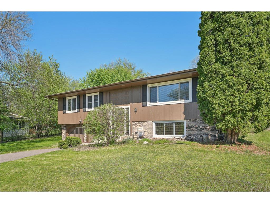 2120 Xanthus Lane N Plymouth MN 55447 - Mooney 6716656 image1