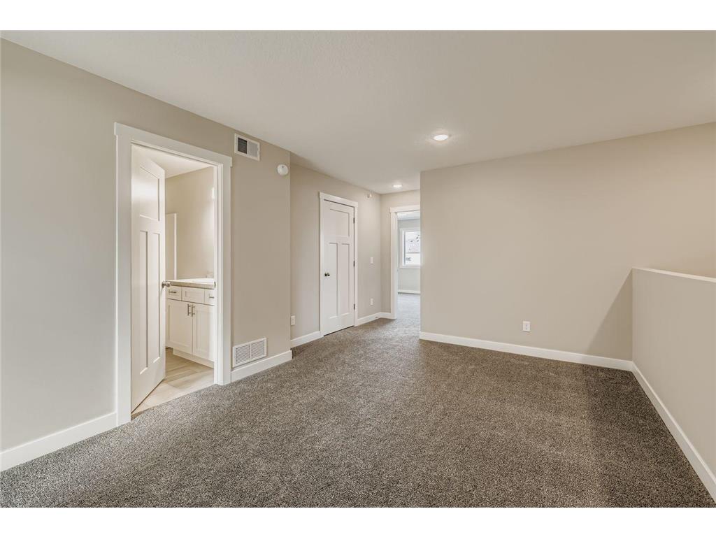 2121 Cleveland Way S Cambridge MN 55008 7009148 image24