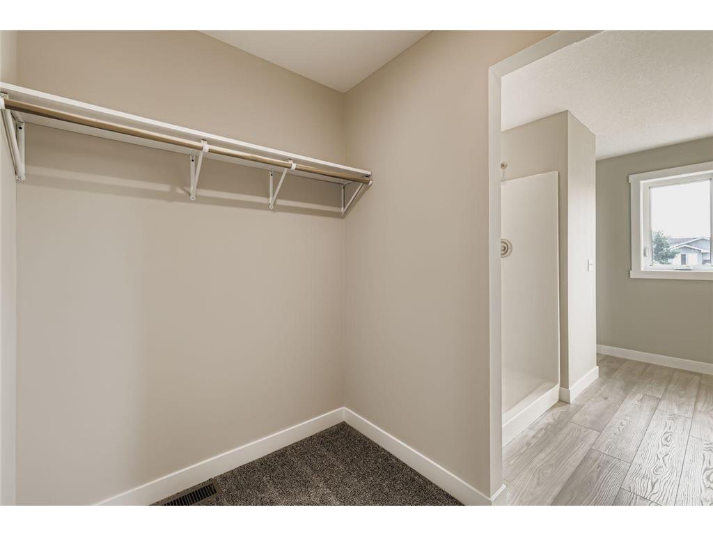 2121 Cleveland Way S Cambridge MN 55008 7009148 image27