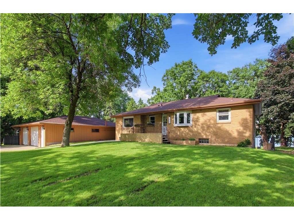 2121 Country Club Drive NE Willmar MN 56201 - Willmar 7084812 image1