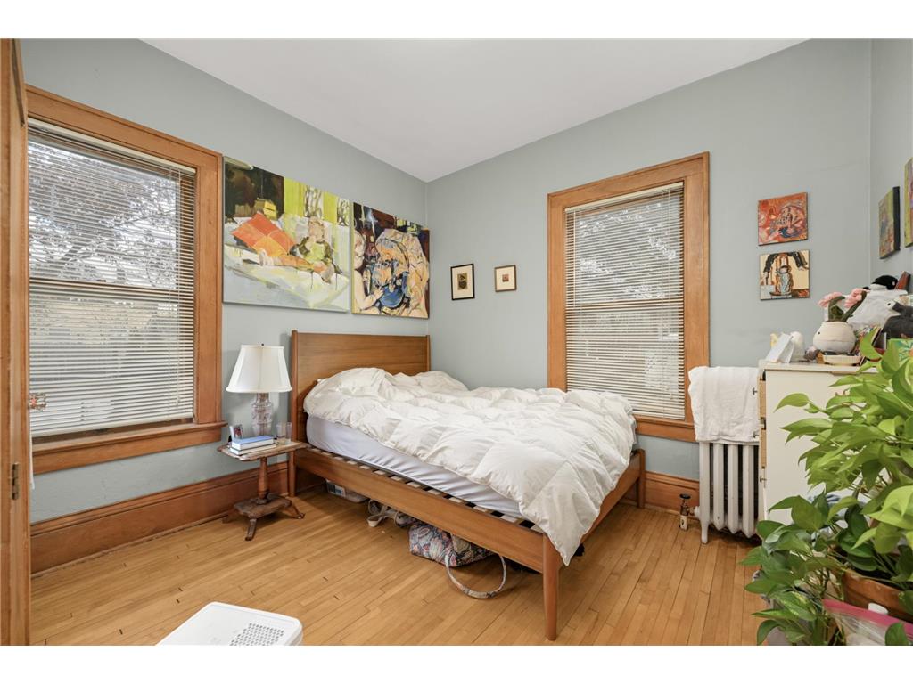 2121 Penn Avenue S Minneapolis MN 55405 7022775 image18