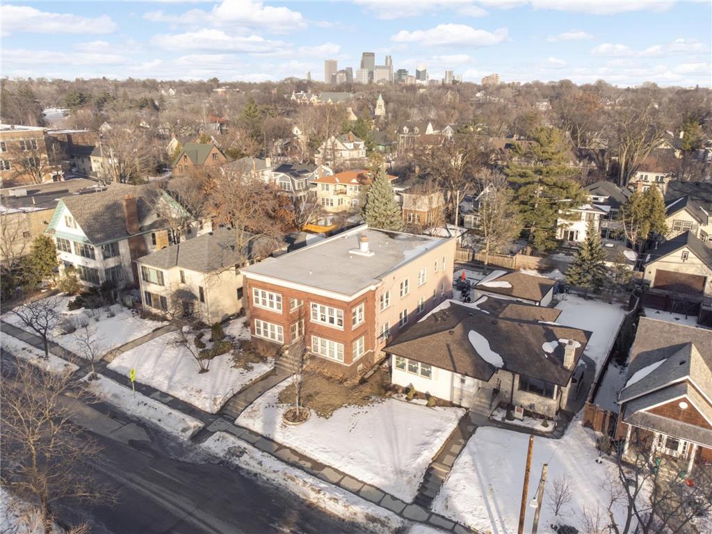 2121 Penn Avenue S Minneapolis MN 55405 7022775 image3