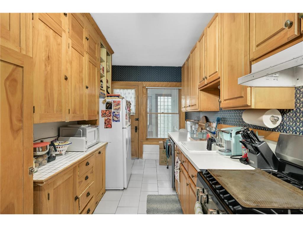 2121 Penn Avenue S Minneapolis MN 55405 7022775 image33
