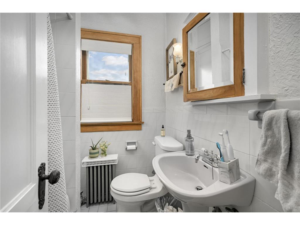 2121 Penn Avenue S Minneapolis MN 55405 7071394 image29