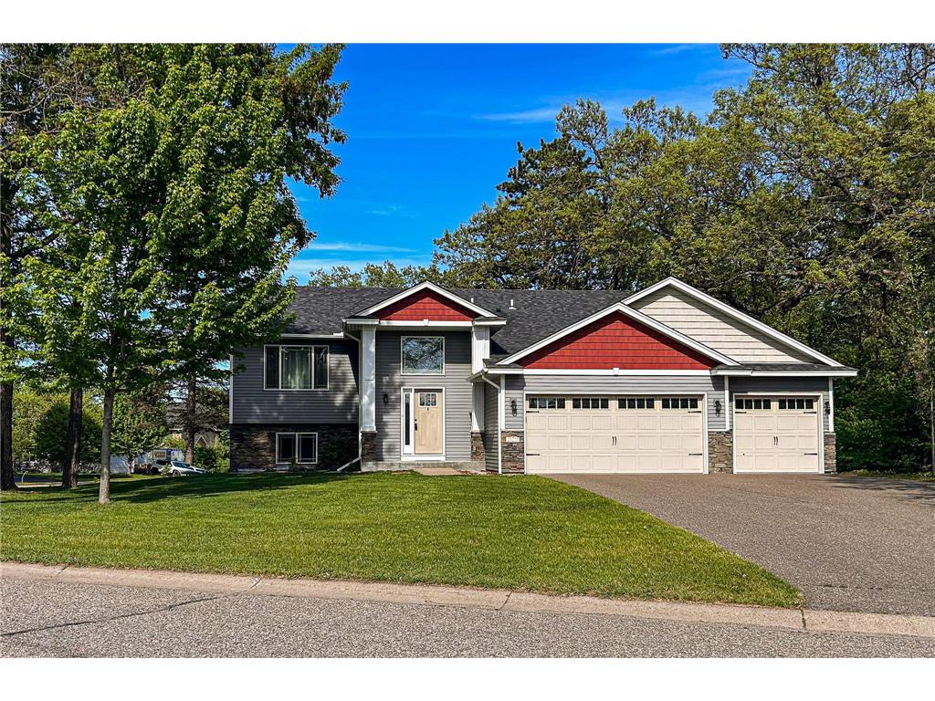 21215 Old Lake George Boulevard NW Oak Grove MN 55303 - George Lake 7080295 image1