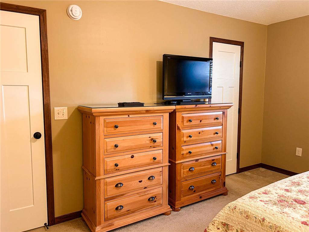 21215 Old Lake George Boulevard NW Oak Grove MN 55303 - George Lake 7080295 image13