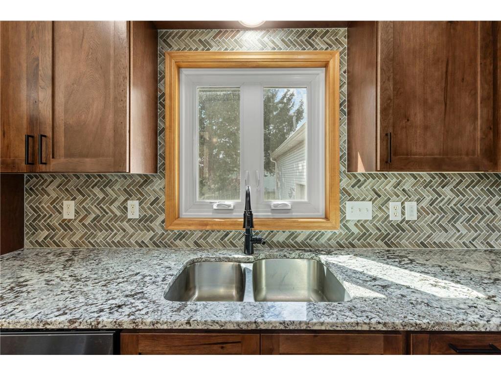 2122 141st Lane NE Ham Lake MN 55304 6812993 image28