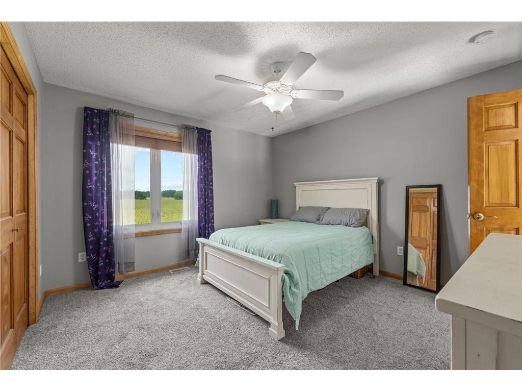 2122 141st Lane NE Ham Lake MN 55304 6812993 image51