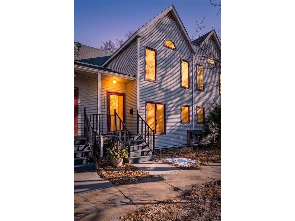 2122 22nd Street E Minneapolis MN 55404 7025053 image1