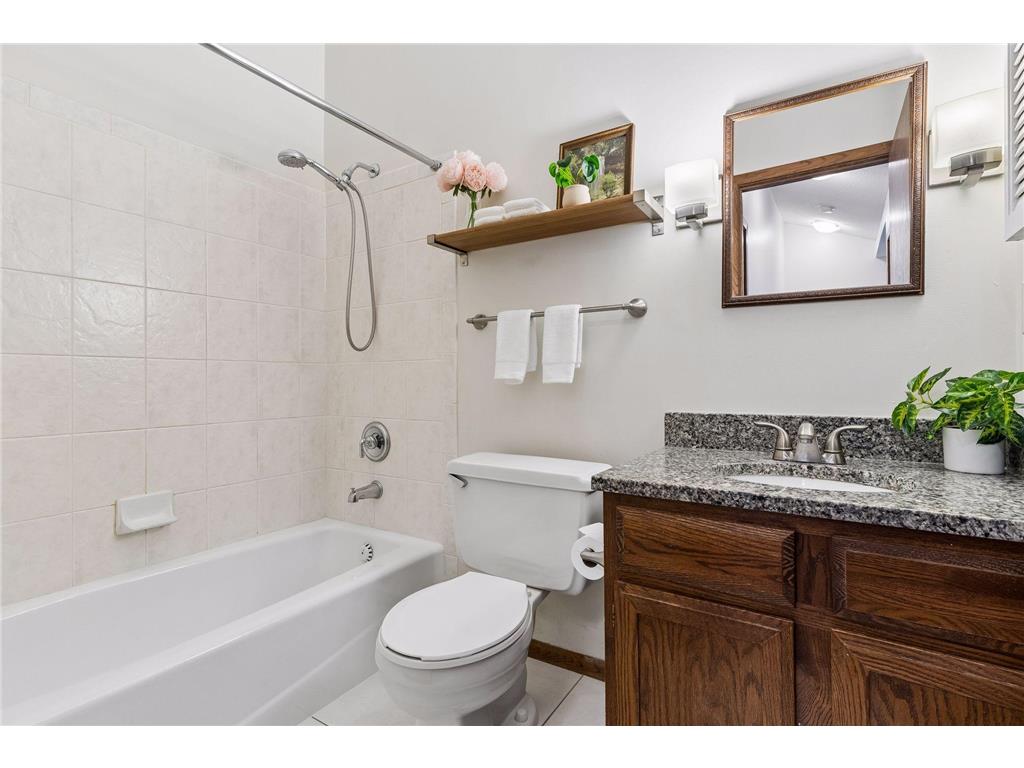 2122 22nd Street E Minneapolis MN 55404 7025053 image10