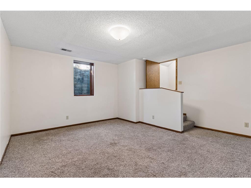 2122 22nd Street E Minneapolis MN 55404 7025053 image38