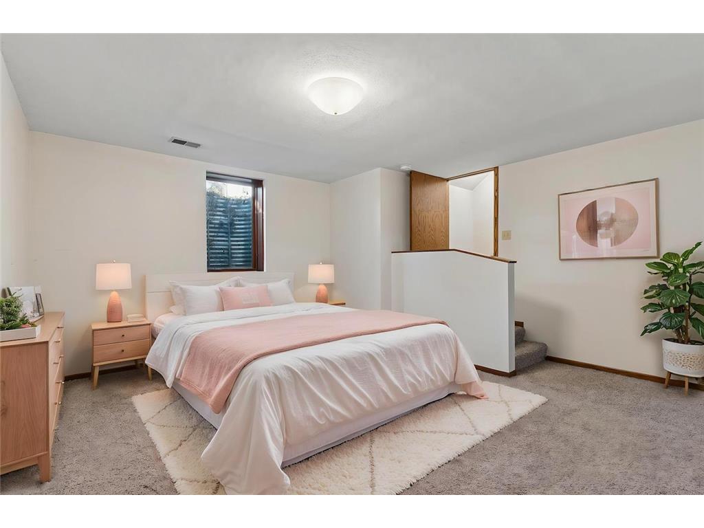 2122 22nd Street E Minneapolis MN 55404 7025053 image8