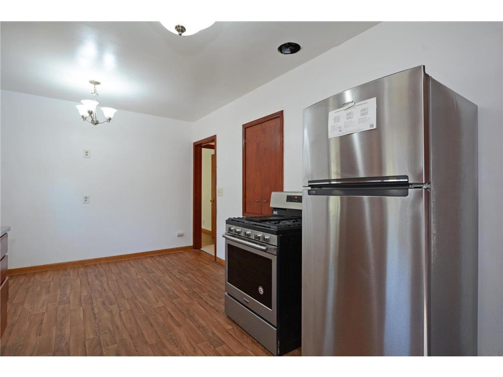 2122 30th Avenue N Minneapolis MN 55411 7069613 image12