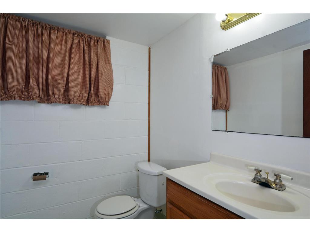 2122 30th Avenue N Minneapolis MN 55411 7069613 image21