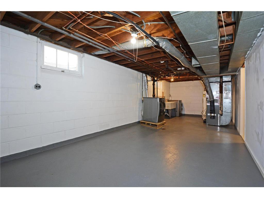 2122 30th Avenue N Minneapolis MN 55411 7069613 image22