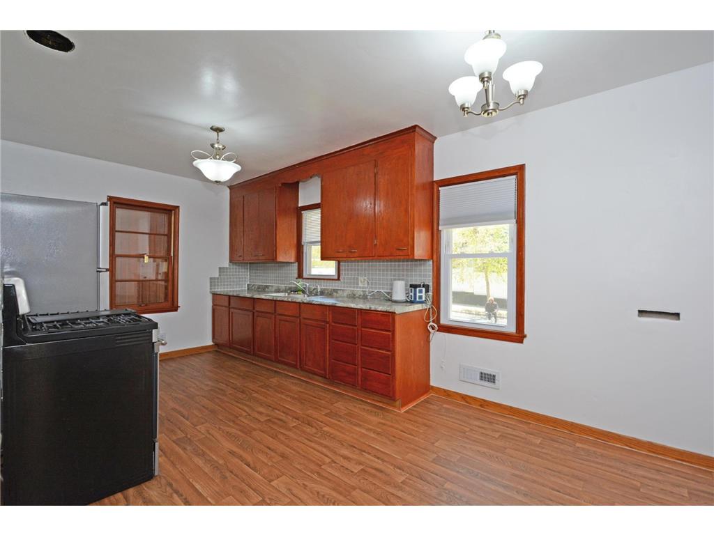 2122 30th Avenue N Minneapolis MN 55411 7069613 image7