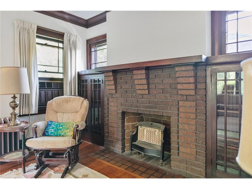 2122 Carroll Avenue Saint Paul MN 55104 7087777 image11