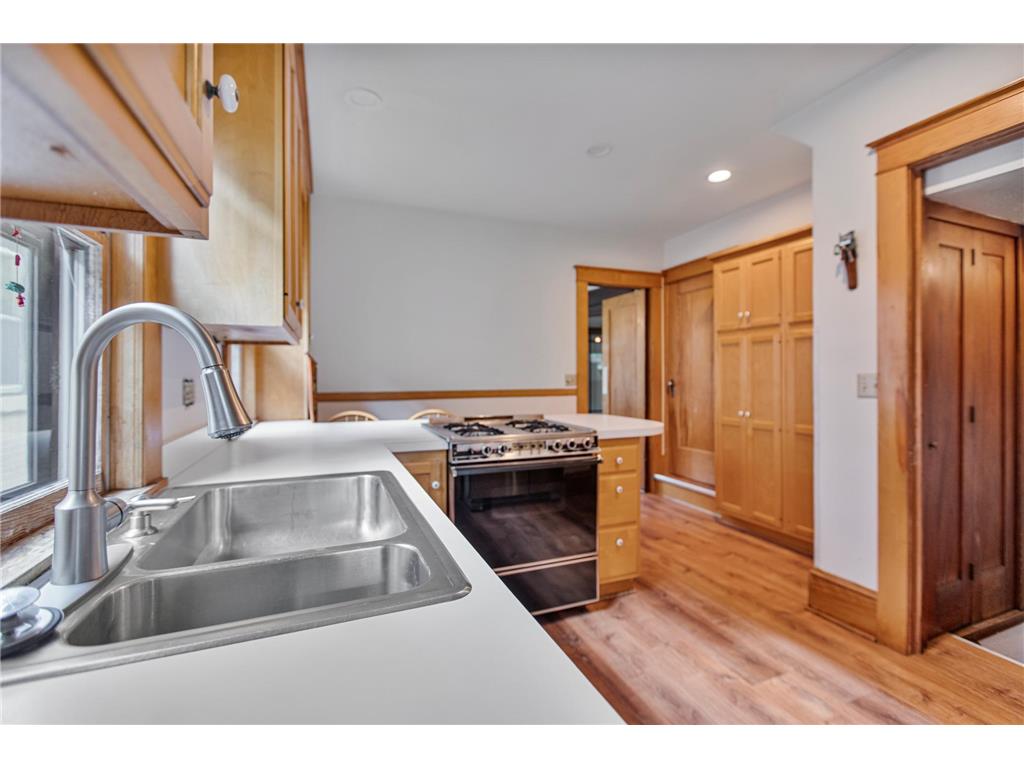 2122 Carroll Avenue Saint Paul MN 55104 7087777 image15