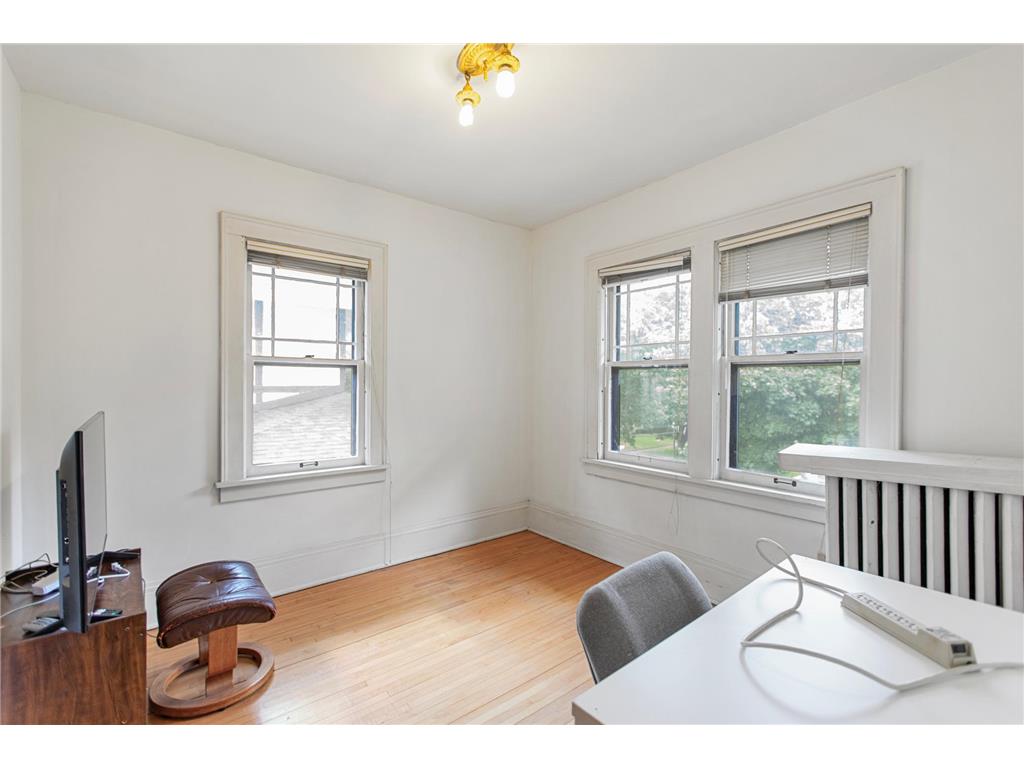 2122 Carroll Avenue Saint Paul MN 55104 7087777 image25