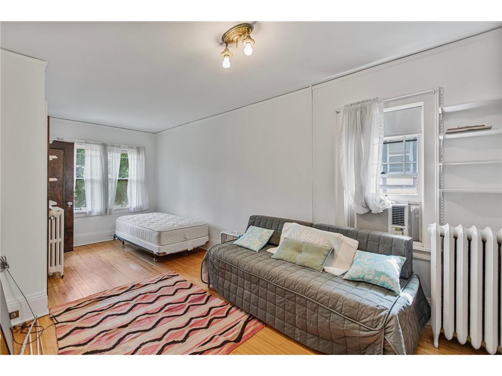 2122 Carroll Avenue Saint Paul MN 55104 7087777 image27