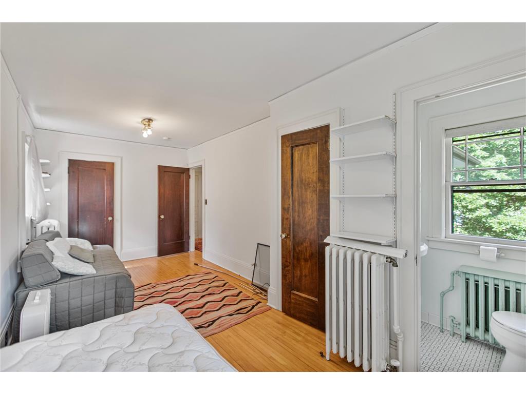 2122 Carroll Avenue Saint Paul MN 55104 7087777 image28