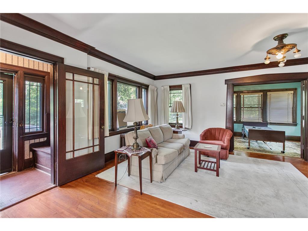 2122 Carroll Avenue Saint Paul MN 55104 7087777 image5