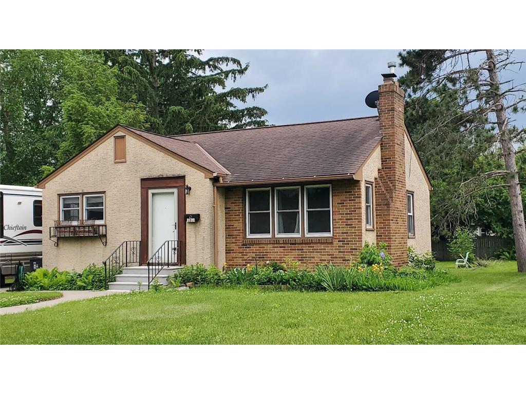 2122 Lacrosse Avenue Saint Paul MN 55119 - Beaver Lake 6744140 image1