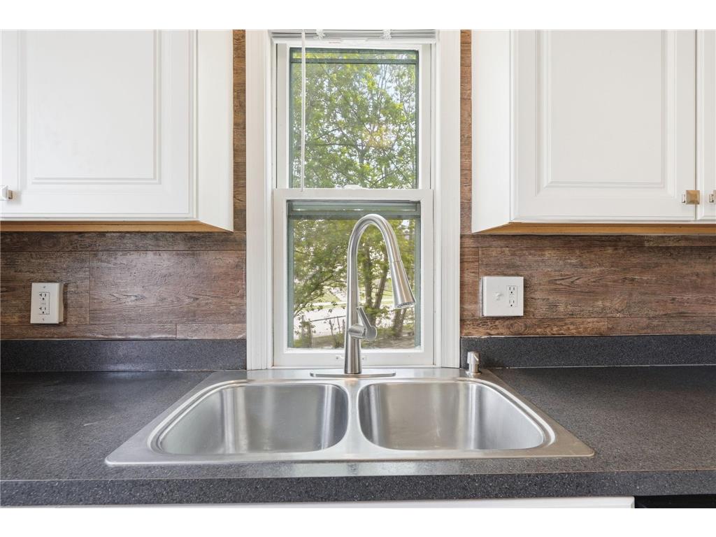 2122 Willow Avenue N Minneapolis MN 55411 7048209 image15