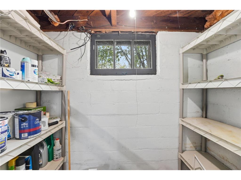 2122 Willow Avenue N Minneapolis MN 55411 7048209 image33