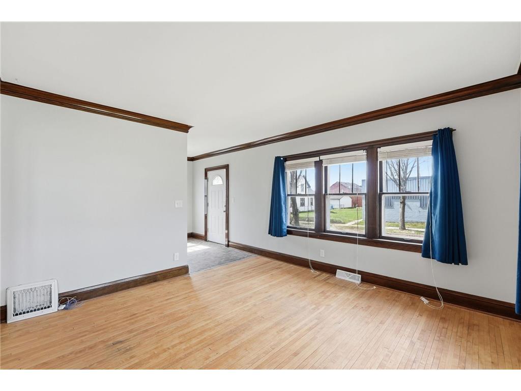 2122 Willow Avenue N Minneapolis MN 55411 7048209 image7