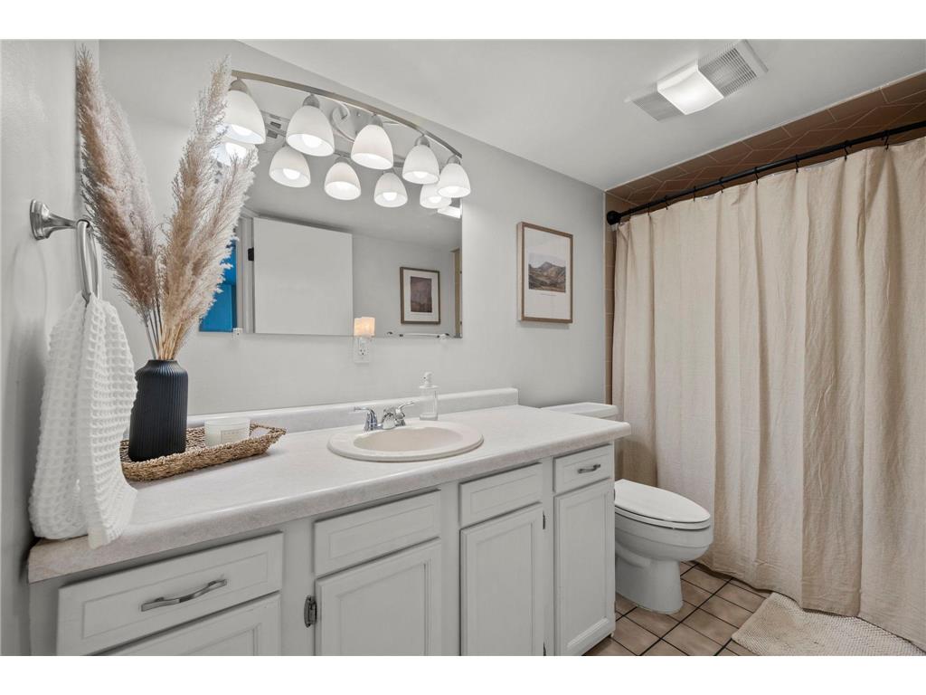 2123 Cliffview Drive Eagan MN 55122 7074455 image16