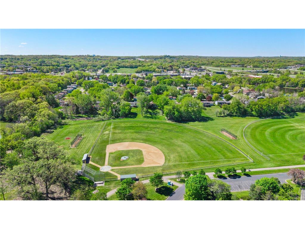 2123 Cliffview Drive Eagan MN 55122 7074455 image20