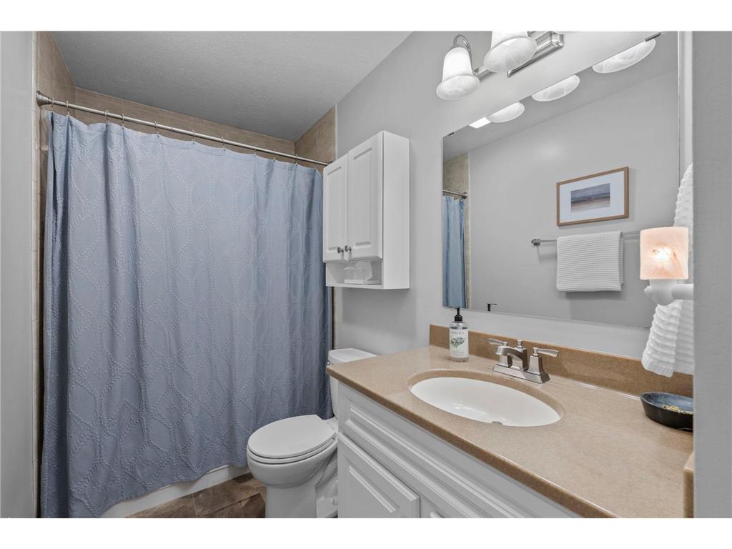 2123 Cliffview Drive Eagan MN 55122 7074455 image9