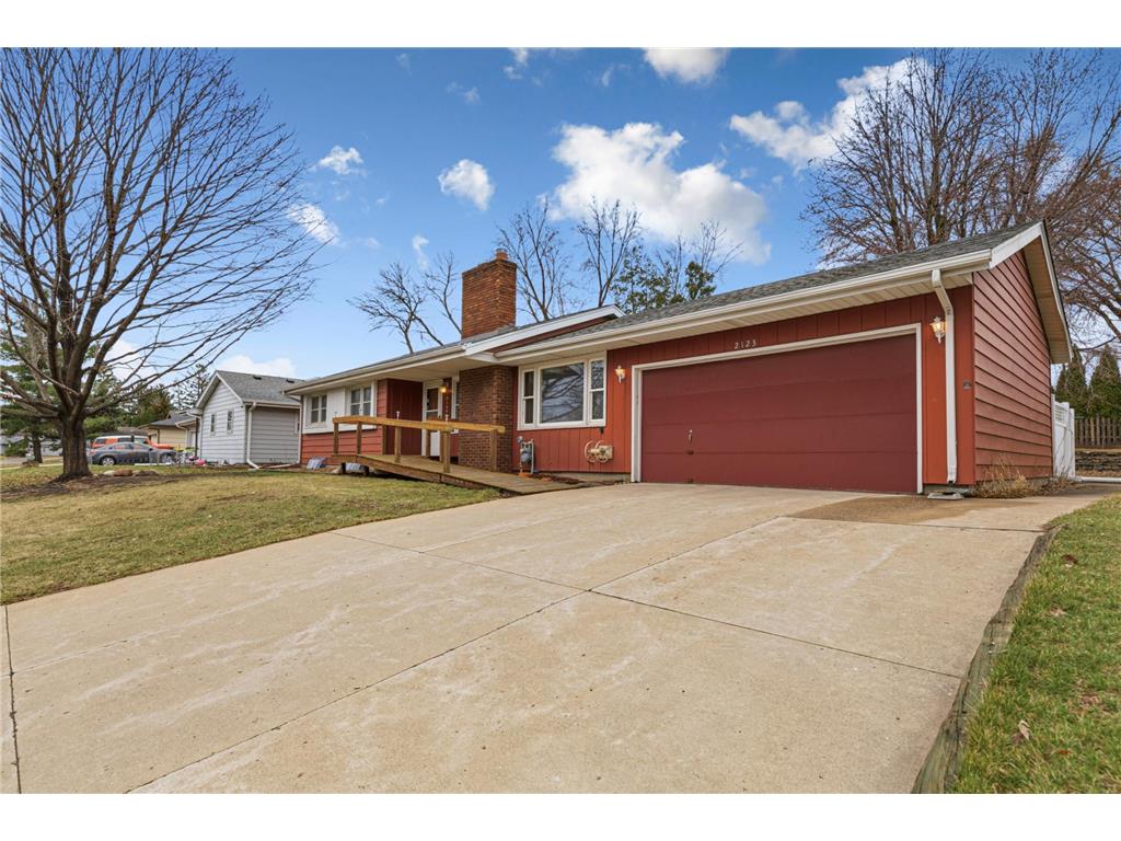 2123 Fox Place Mendota Heights MN 55120 7044565 image3
